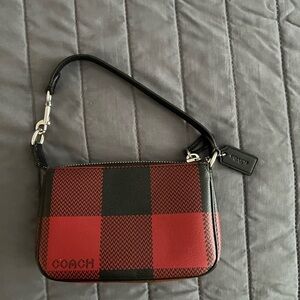 Small hand Coach bag, like brand new, iPhone fit nicely.